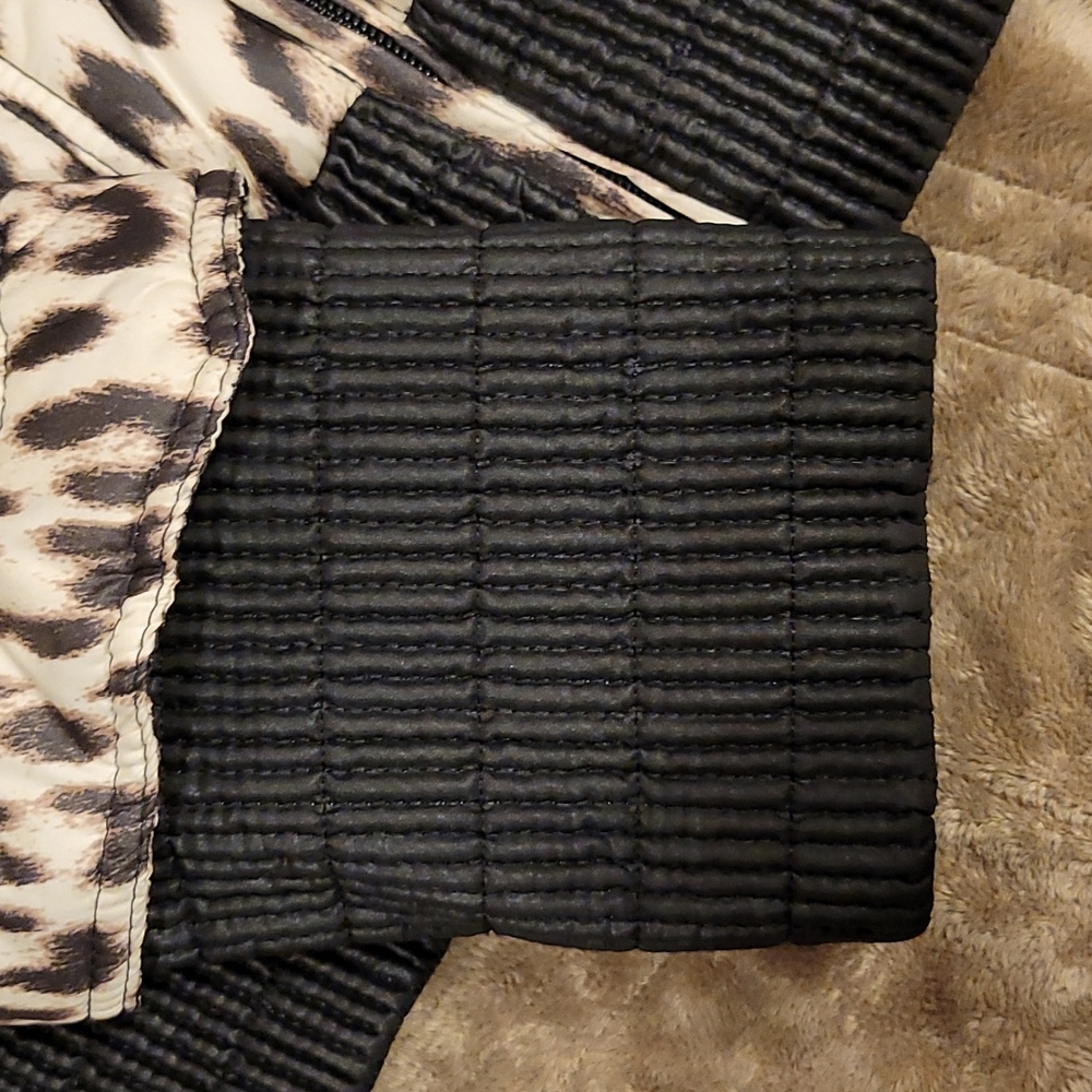 Leopard jacket - Picture 5 of 8